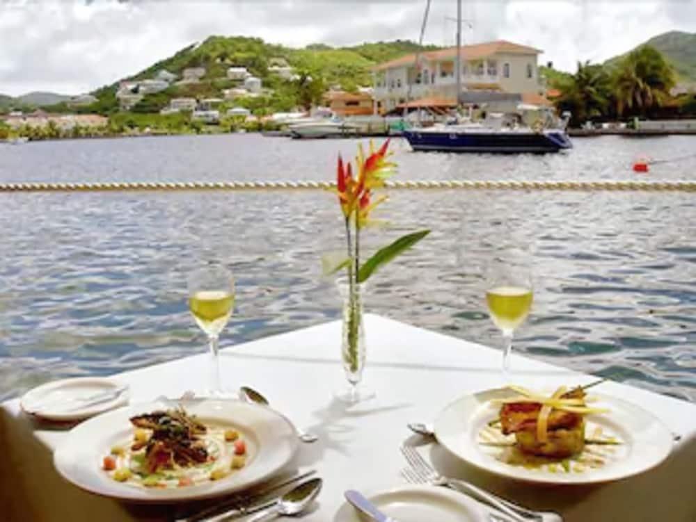 Harmony Marina Suites Saint Lucia ภายนอก รูปภาพ
